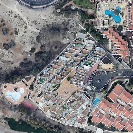 Ocean Retreat With Terrace And Tennis *