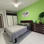 Apartamento Ocean Retreat With Terrace And Tennis