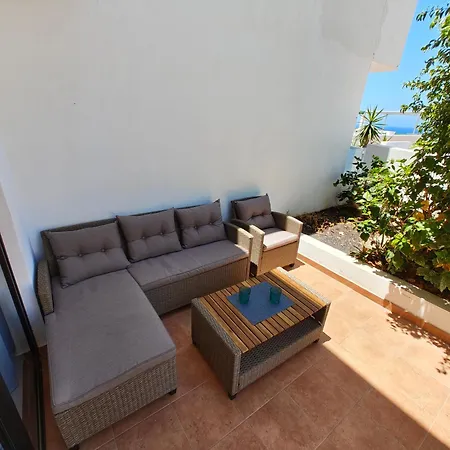 Ocean Retreat With Terrace And Tennis *